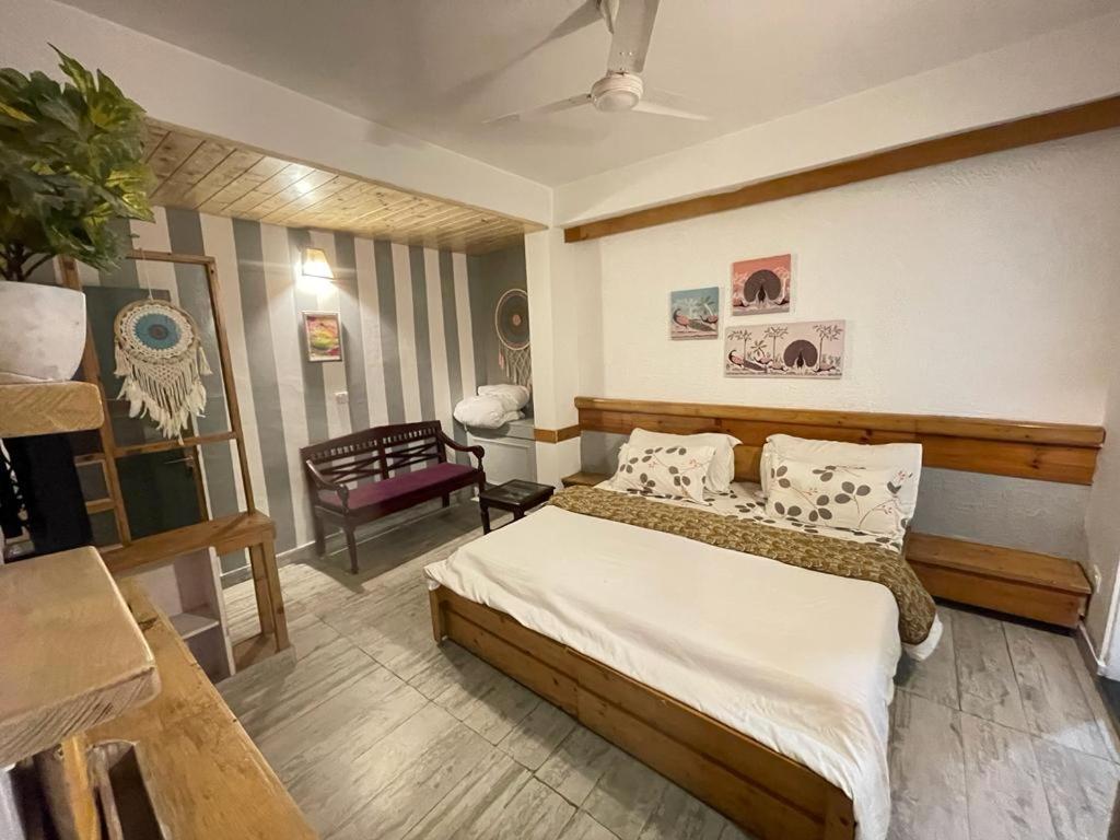 Sunrise Cottage Dagshai Bagian luar foto